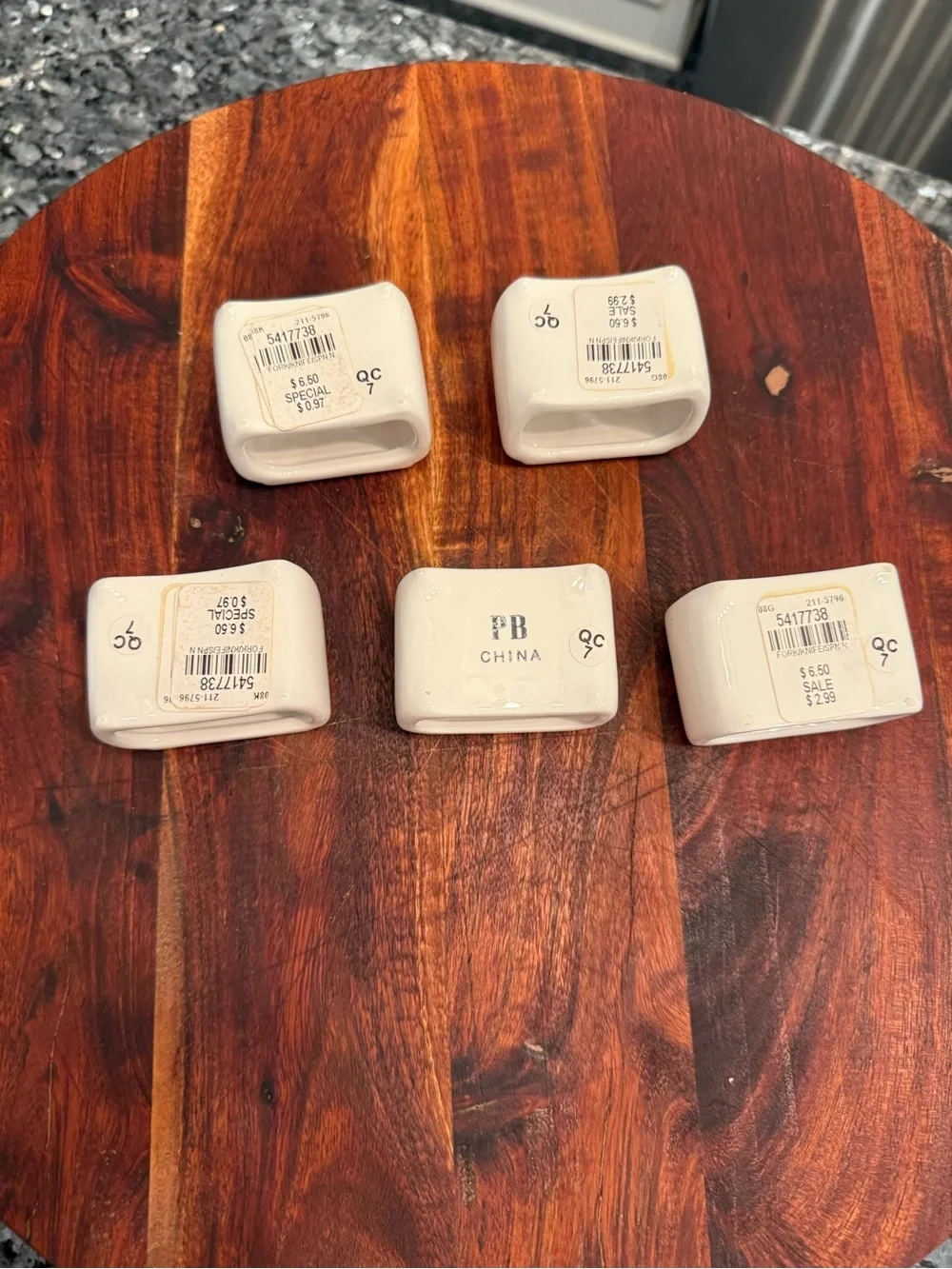 Set of 5 Ceramic Pottery Barn Napkin Ring Holders White Silverware new